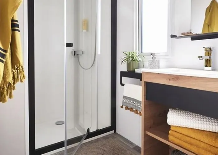 Camping Paradis Sol A Gogo キャンプ場 *